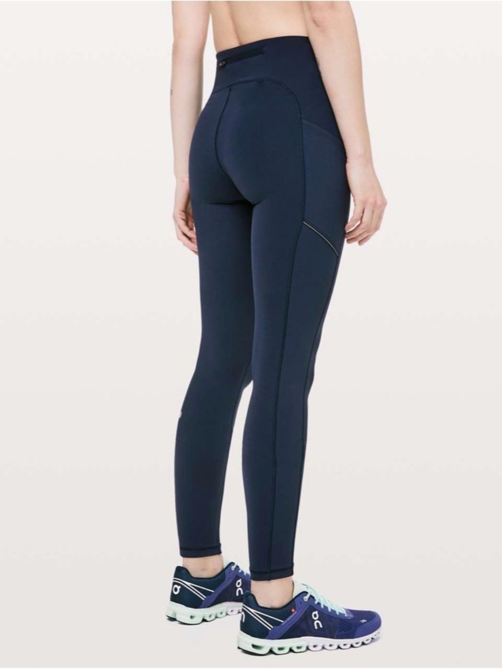 Lululemon Speed Up Tight Tall 31" In
True Navy Size 4